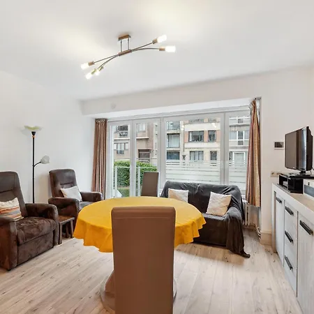 Cosy Near The Center