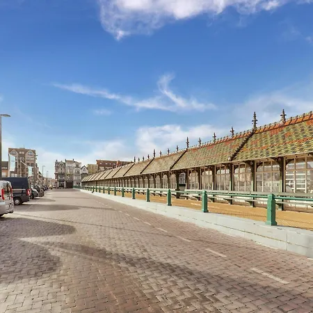 Cosy Near The Center *